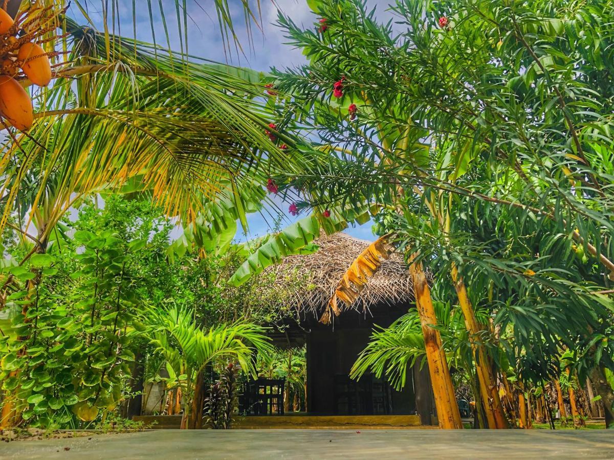 Richards Cabanas Tissamaharama Exterior photo