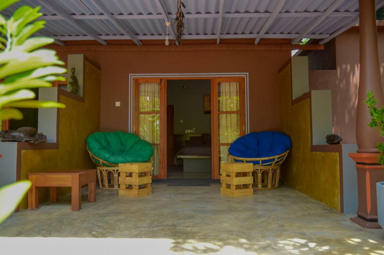 Richards Cabanas Tissamaharama Exterior photo